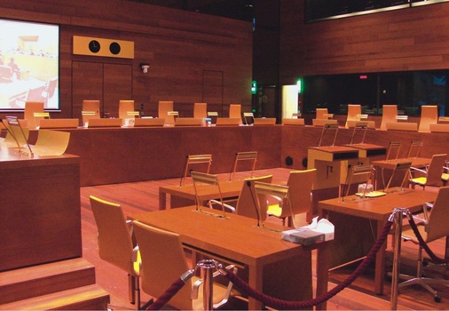 Im Sitzungssaal des EuGH wurde eine deutsche Regelung zur Kündigungsfrist aus dem Jahr 1992 gekippt. Sie ist in Teilen nicht mit EU-Unionsrecht gegen Diskriminierung vereinbar.
