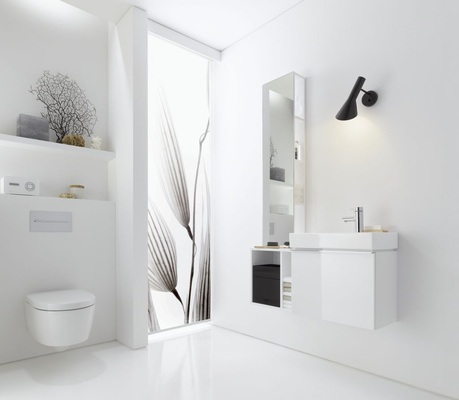 Gäste-WC-Konzepte wie iCon xs von Keramag sind speziell auf kleine Grundflächen ausgelegt und bieten trotzdem viel Komfort. - © Keramag AG
