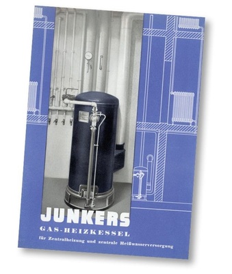 Titelblatt eines Katalogs aus dem Jahre 1936. Abgebildet ist ein Gas-Heizkessel zur Beheizung eines Einfamilienhauses. - © Junkers
