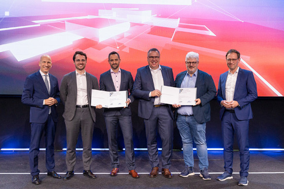 © Weider v.l.n.r. Wirtschaftsminister Martin Kocher, Philipp Rupp – Projektingenieur bei Weider Wärmepumpen GmbH, Niklas Brucker – Geschäftsführer von Bruckner Haustechnik GmbH, Gerrit Boyer – Geschäftsführer von drexel und weiss energieeffiziente Haustechniksysteme GmbH, Lucas Rupp – Geschäftsführer von Weider Wärmepumpen GmbH, Franz Zöchbauer (Bereichsleiter
Corporate Innovation, VERBUND).