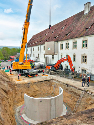 © Bild: König Holzpelletlager und -entnahme wurden als Erweiterung der Heizzentrale unterirdisch gebaut.